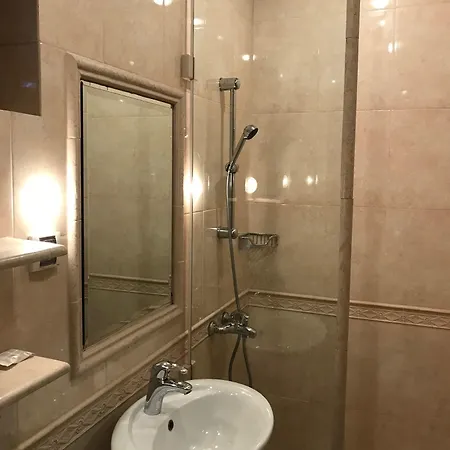 френдс 3* Банско