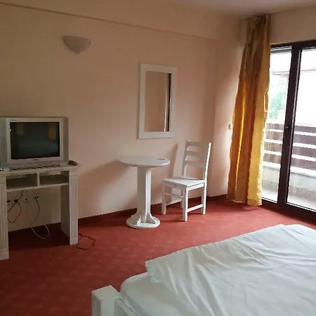 френдс Хотел