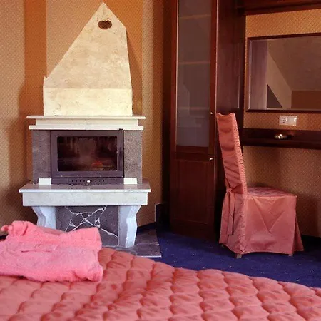 Friends Otel 3*