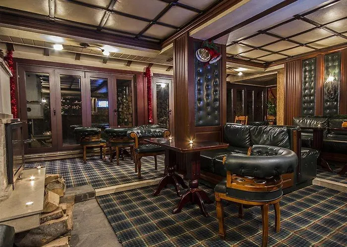 Ξενοδοχείο Friends 3*